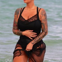 Amber Rose Miami Beach Celebrity Beautiful Babe Posing Hot Actress