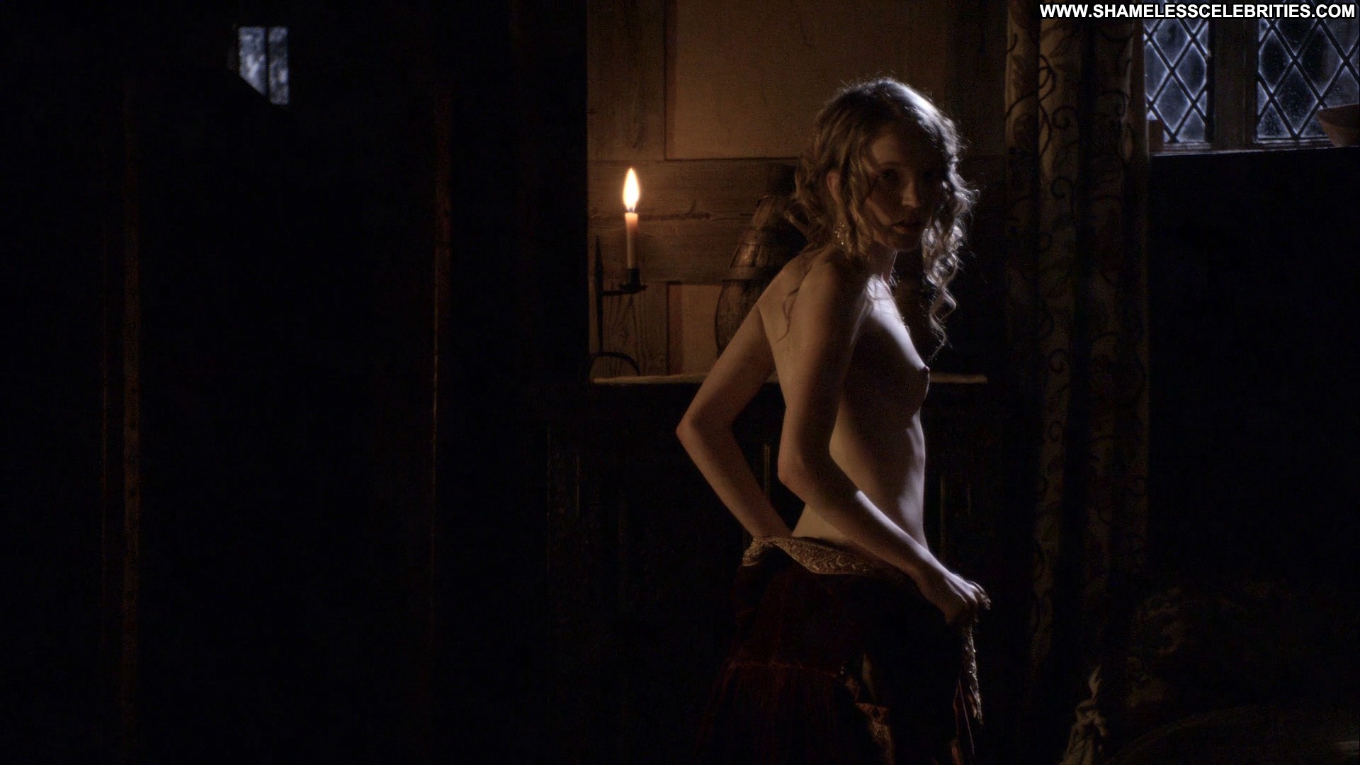 The Tudors Tamzin Merchant Topless Nude Cute Posing Hot Celebrity
