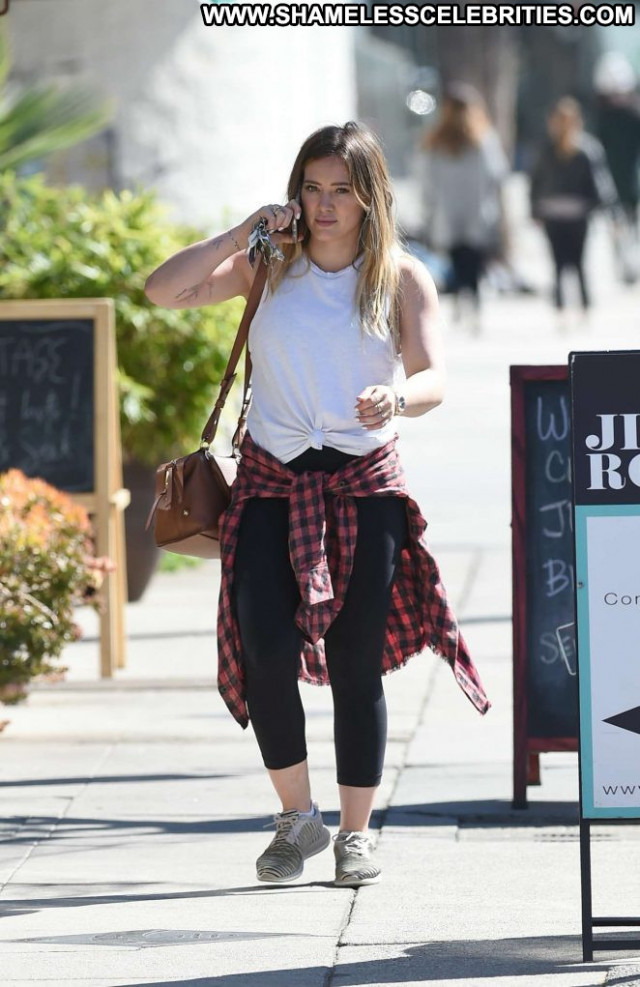 Hilary Duff No Source Celebrity Paparazzi Beautiful Posing Hot Babe