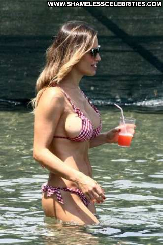 Lola Ponce No Source Swimsuit Celebrity Babe Posing Hot Bikini